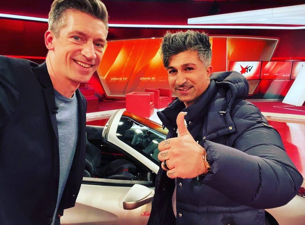 Lotodan kazandığı parayı takipçilerine dağıtıyor! Milyoner Kürşat Yıldırım'dan şaşırtan karar! 10